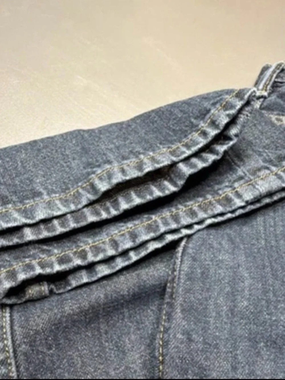 Levis levi men